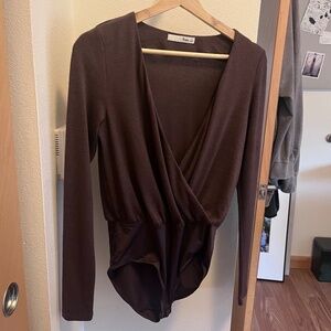Aritzia Wilfred Free